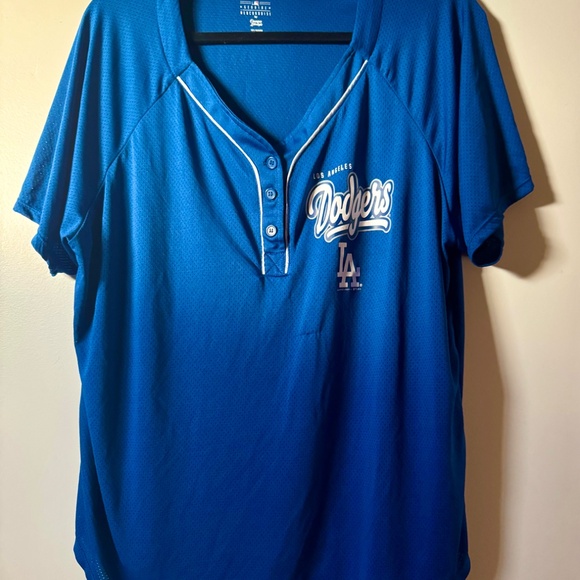 Los Angeles Dodgers Women’s Henley Jersey Top – Majestic MLB Licensed - Picture 2 of 5